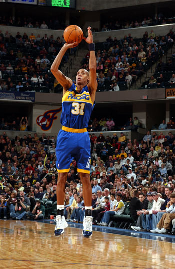 与公益两个 与公益两个