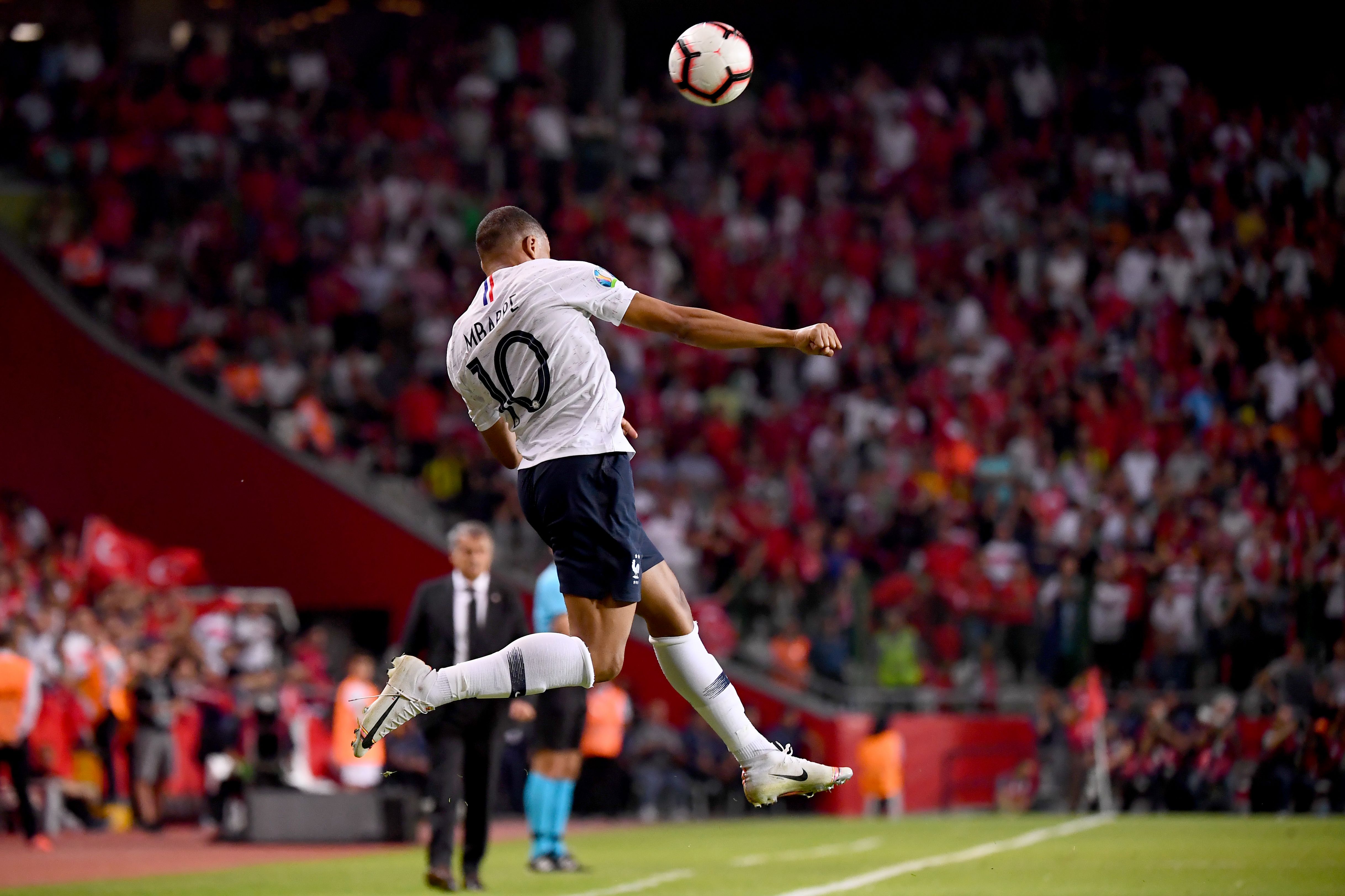 要以青春锐 要以青春锐