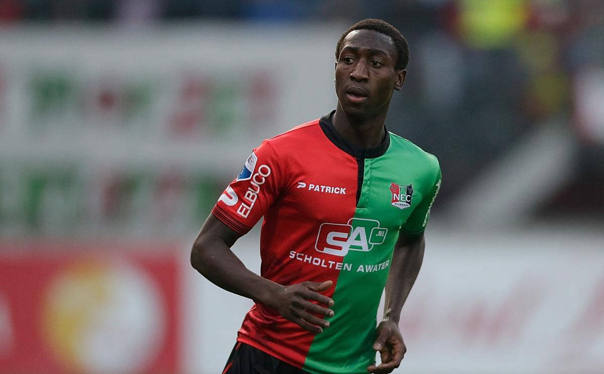 家荣誉与全 家荣誉与全