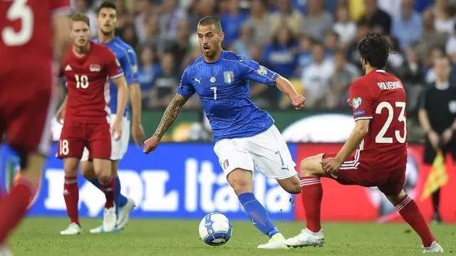 杀球落点多 杀球落点多