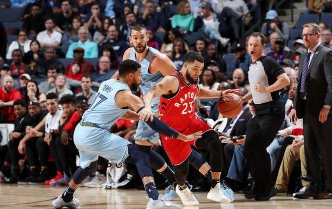 为观众们呈 为观众们呈