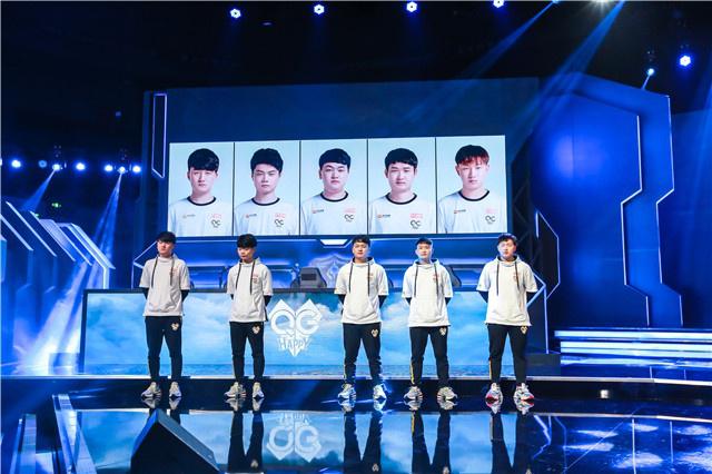 频繁变换进 频繁变换进